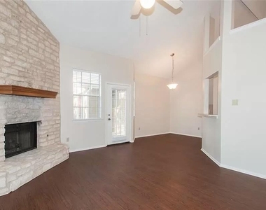 6501 Brush Country Rd - Photo Thumbnail 5