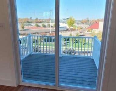 121 Higher Rock Ct - Photo Thumbnail 24