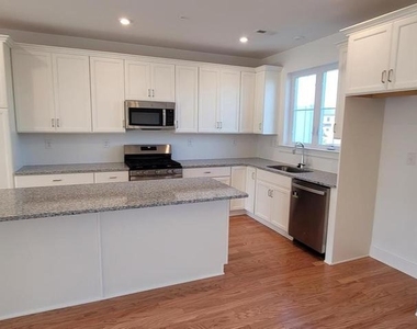121 Higher Rock Ct - Photo Thumbnail 11