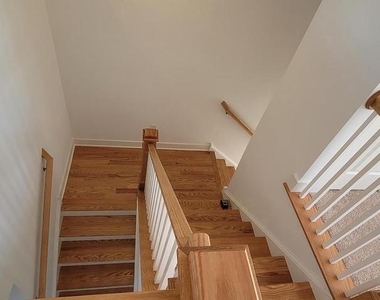 121 Higher Rock Ct - Photo Thumbnail 18