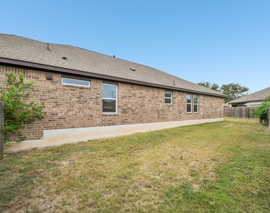 280 Rimrock Ct - Photo Thumbnail 30