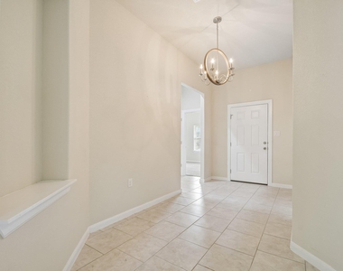 280 Rimrock Ct - Photo Thumbnail 2