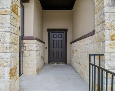 280 Rimrock Ct - Photo Thumbnail 1
