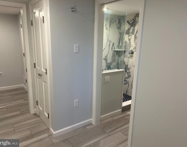 232 Hill Avenue - Photo Thumbnail 6