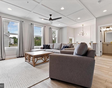 4113 Addison Court - Photo Thumbnail 4