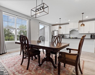 4113 Addison Court - Photo Thumbnail 9