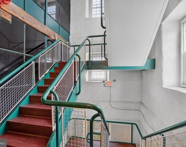 200 W Marshall Street - Photo Thumbnail 6