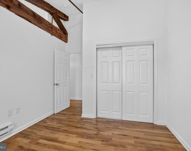 200 W Marshall Street - Photo Thumbnail 1