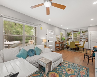 3403 King St - Photo Thumbnail 7