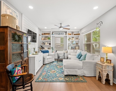 3403 King St - Photo Thumbnail 4