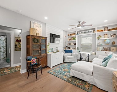 3403 King St - Photo Thumbnail 3