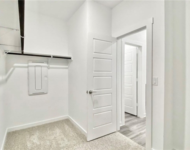 13816 Lubeck Dr - Photo Thumbnail 18