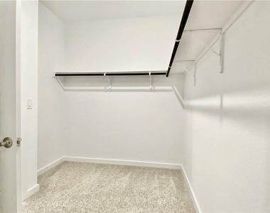 13816 Lubeck Dr - Photo Thumbnail 20