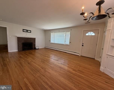 1605 Lime Valley Road - Photo Thumbnail 3