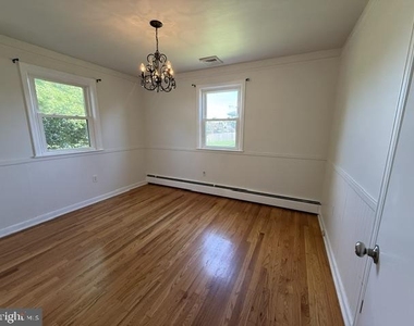 1605 Lime Valley Road - Photo Thumbnail 8