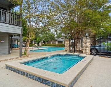 8800 Mariscal Canyon Dr - Photo Thumbnail 26