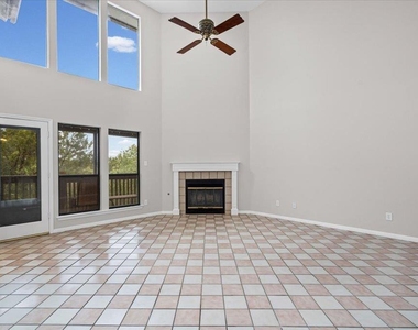 8800 Mariscal Canyon Dr - Photo Thumbnail 7