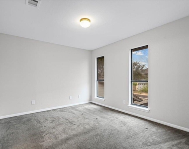 8800 Mariscal Canyon Dr - Photo Thumbnail 22
