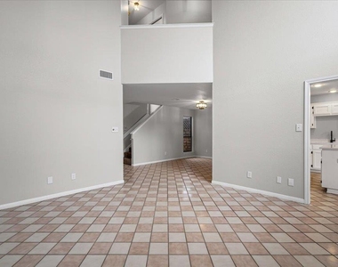 8800 Mariscal Canyon Dr - Photo Thumbnail 8
