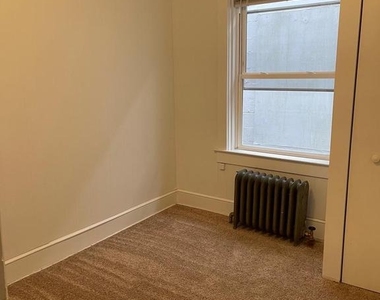 32 E State Street - Photo Thumbnail 2
