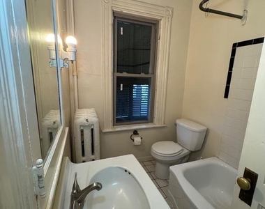 30 Cottage Avenue - Photo Thumbnail 2