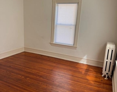 30 Cottage Avenue - Photo Thumbnail 6