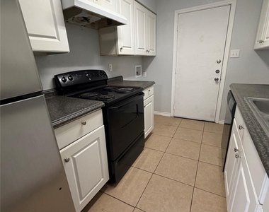 100 Uhland Rd - Photo Thumbnail 9