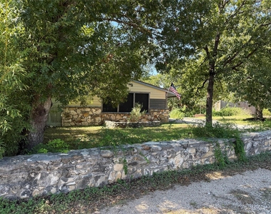 47 Presidio Rd - Photo Thumbnail 1