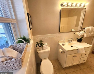 249 Highland Avenue - Photo Thumbnail 24