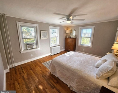 249 Highland Avenue - Photo Thumbnail 23