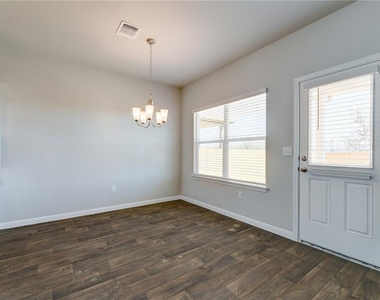 14119 Macquarie Dr - Photo Thumbnail 9