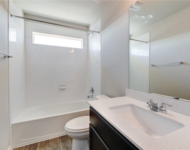 14119 Macquarie Dr - Photo Thumbnail 22