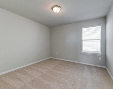 14119 Macquarie Dr - Photo Thumbnail 23