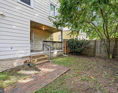 225 Brook Street - Photo Thumbnail 14