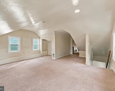 225 Brook Street - Photo Thumbnail 13