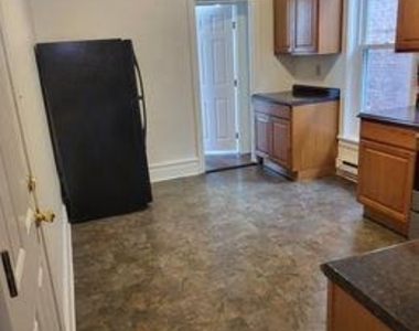 1823 N 2nd Street - Photo Thumbnail 3