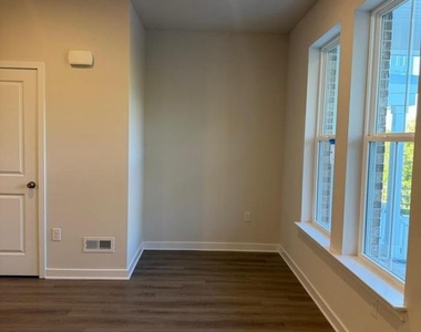 622 Brass Lane - Photo Thumbnail 3
