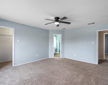 2609 Jason Dr - Photo Thumbnail 14