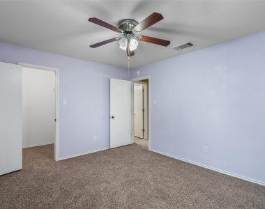 2609 Jason Dr - Photo Thumbnail 22