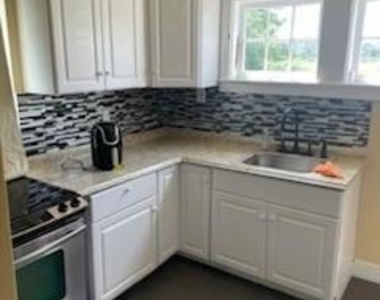109 Thompson Street - Photo Thumbnail 1