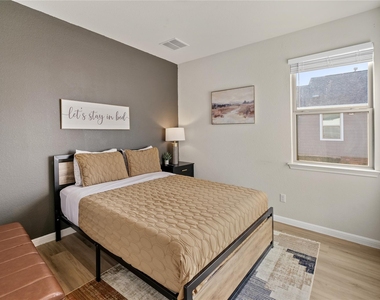 283 Tolo Dr - Photo Thumbnail 15