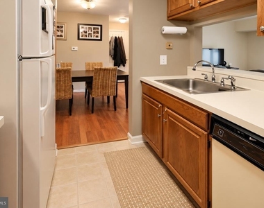 4912 Ravens Crest Drive - Photo Thumbnail 6