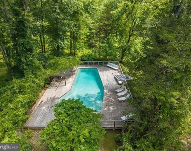 592 Province Line Road - Photo Thumbnail 57