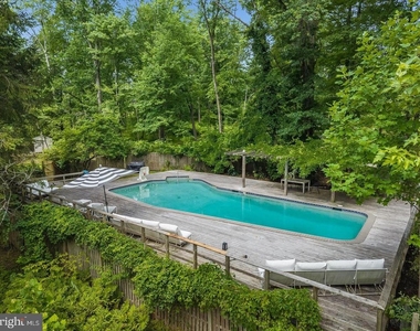 592 Province Line Road - Photo Thumbnail 58