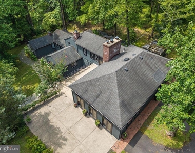 592 Province Line Road - Photo Thumbnail 65