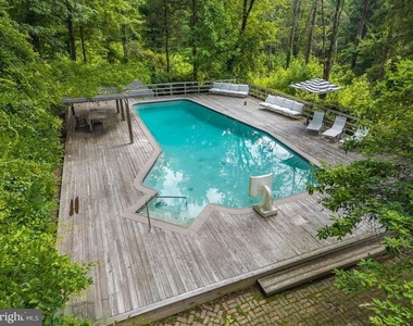 592 Province Line Road - Photo Thumbnail 59