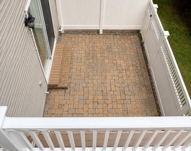 141 Coburn Road - Photo Thumbnail 26