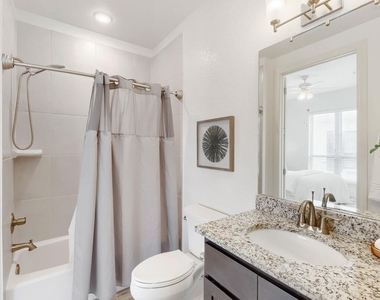 104 Bella Toscana Ave - Photo Thumbnail 17