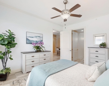 104 Bella Toscana Ave - Photo Thumbnail 12