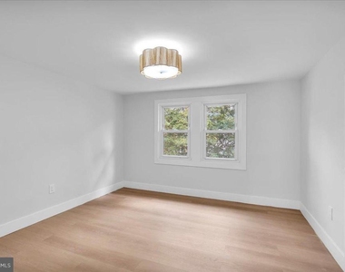 126 Kings Highway - Photo Thumbnail 21